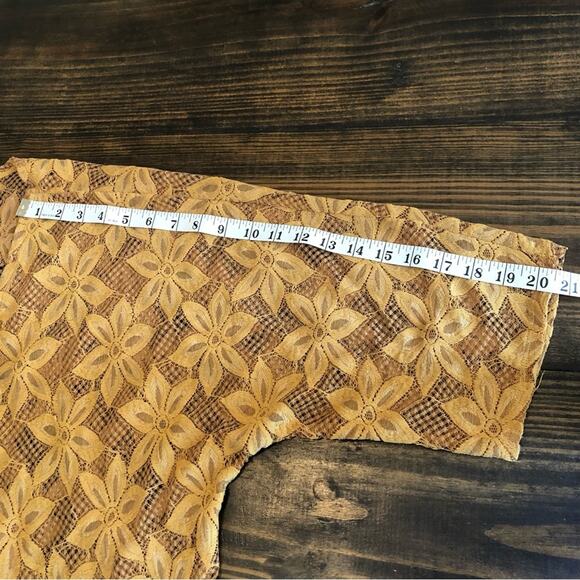 Lularoe Lace Kimono Womens Medium Boho Floral Open Mustard Coquette Flowy Hippie - Picture 8 of 10